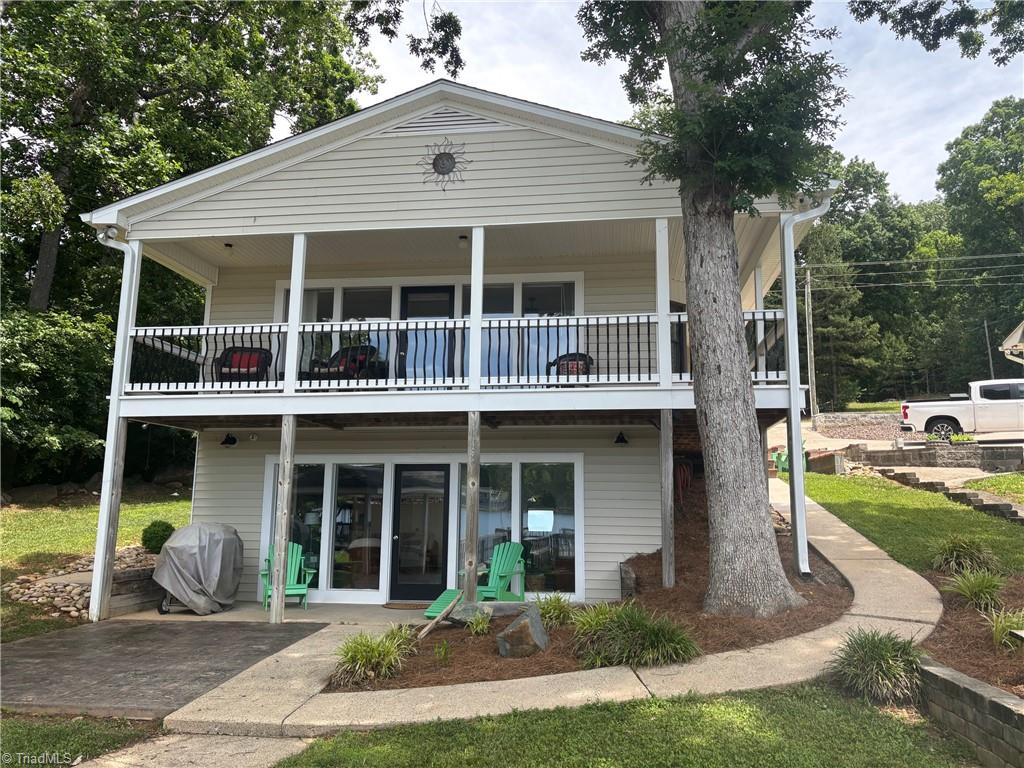 1212 Lakeshore Drive, New London, North Carolina image 1