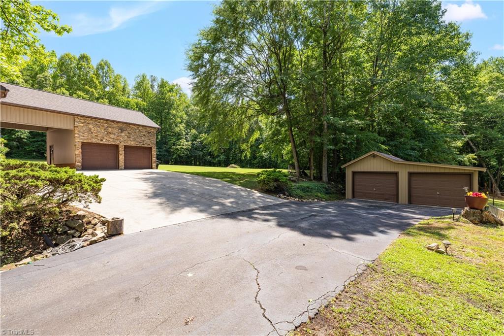 Photo of 3505 Ivey Lane, Trinity, NC 27370 (MLS # 1225312)