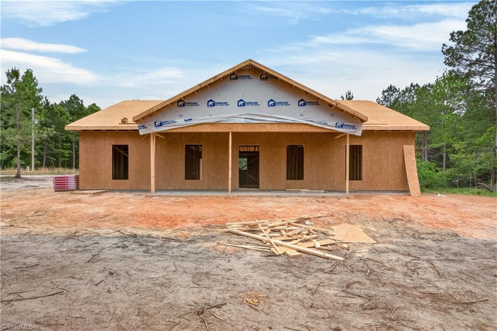 Photo of 334 Oak Ridge Road, Eagle Springs, NC 27242 (MLS # 1218284)