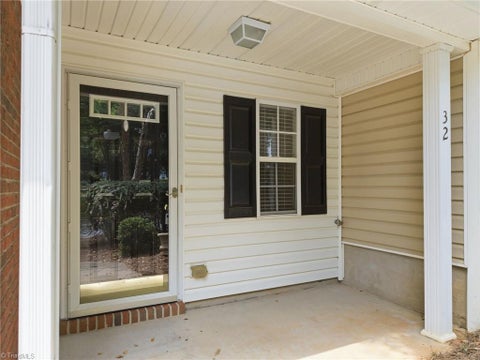 Townhouse For Sale - 32 Josephine Circle<br/> Greensboro, NC 27410