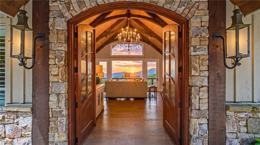 777 Green Hill Road, Blowing Rock, NC, 28605