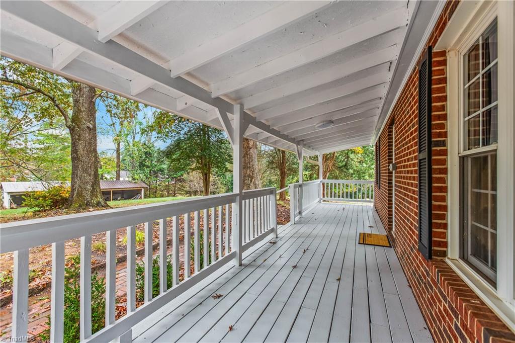 2774 Valleyspring Road