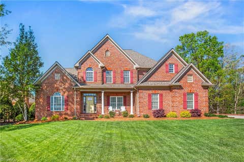 Homes For Sale - 1032 Salem Village Lane<br/> Clemmons, NC 27012