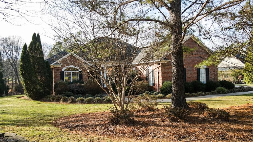 396 W Lake Trail