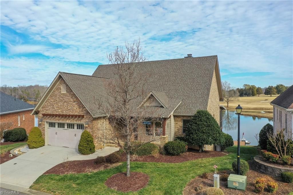 Photo of 177 Reserve Drive, Mocksville, NC 27028 (MLS # 1207626)