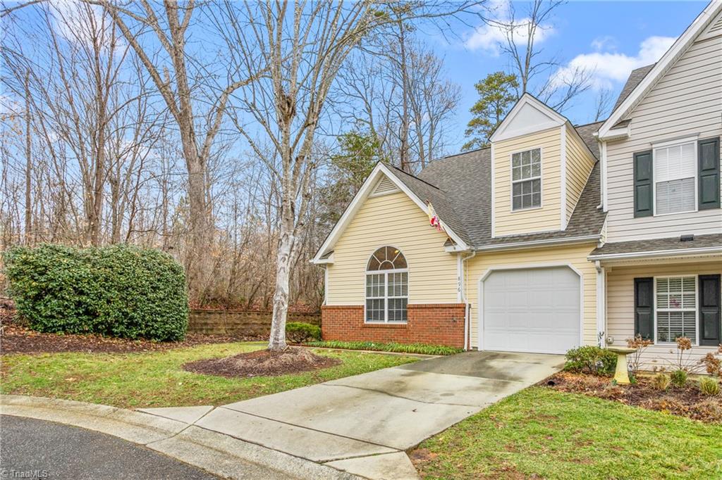 896 Creek Crossing Trail, Whitsett, North Carolina image 2
