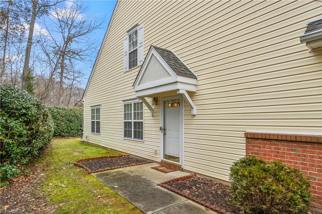 896 Creek Crossing Trail, Whitsett, North Carolina image 4