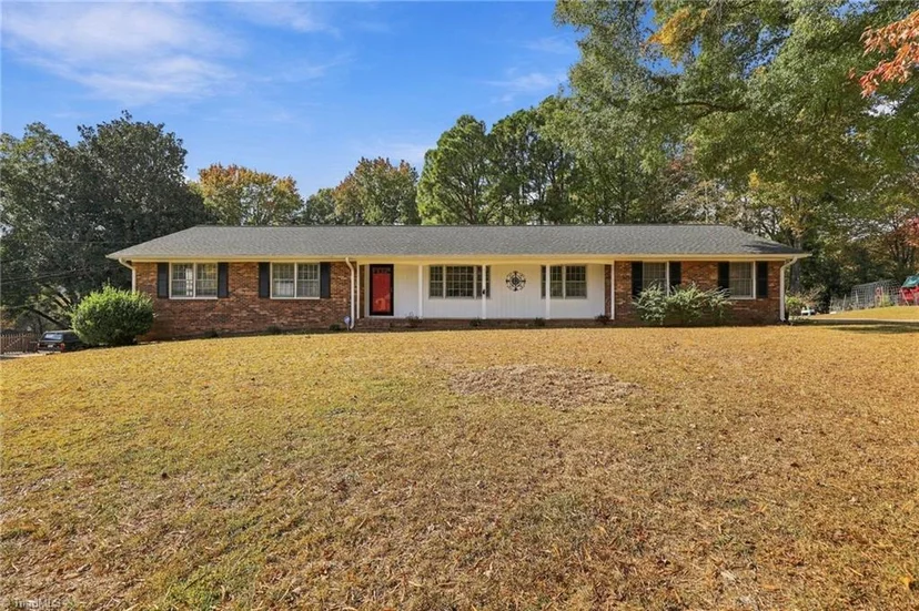 113 Sagewood Road, photo 1 of 49