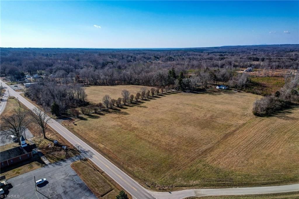 Photo of 11948 Nc Highway 87, Eden, NC 27288 (MLS # 1206738)