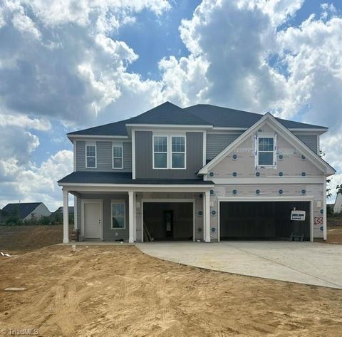 Homes For Sale - 3019 Bayou Street<br/> Alamance County, Graham, NC 27253