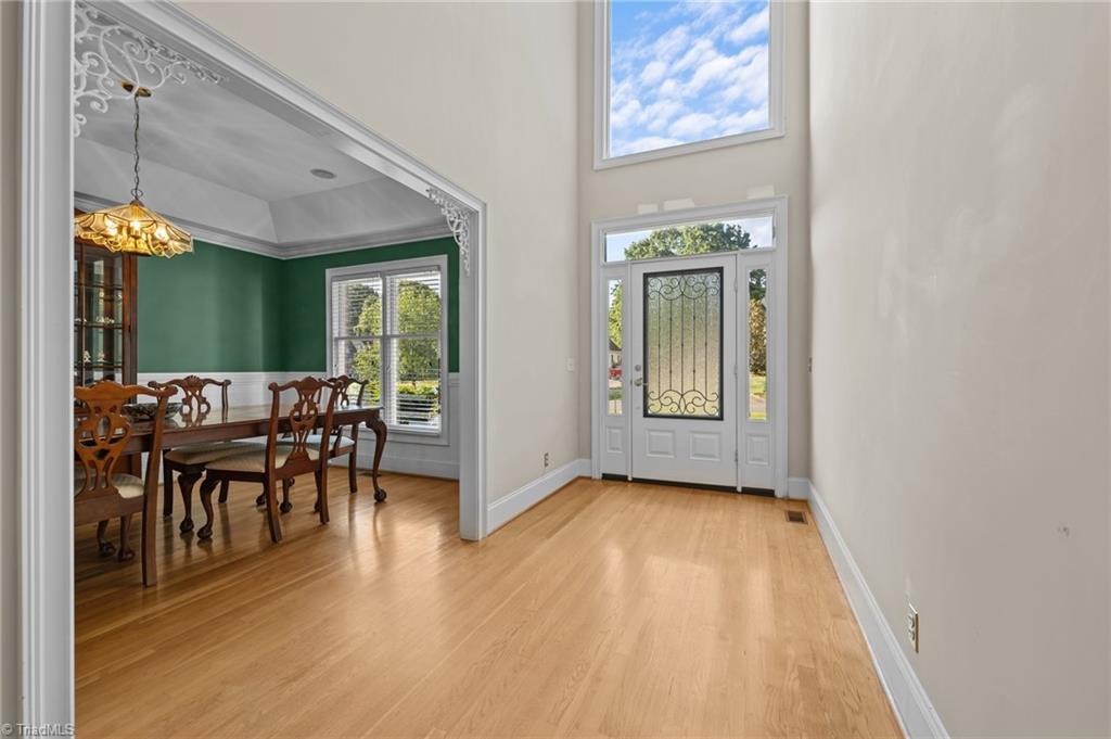 2037 Gurney Court, Burlington, North Carolina image 2