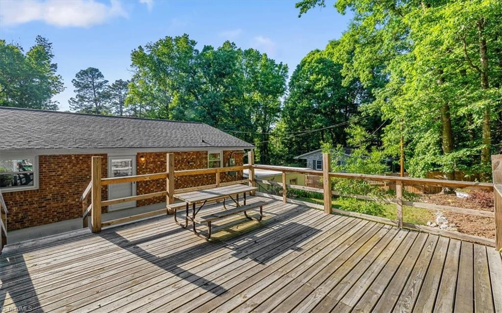 509 Valleybrook Drive