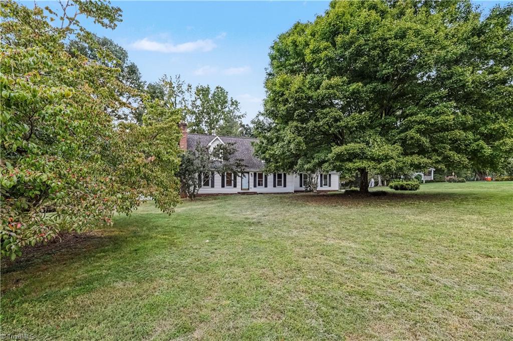 Photo of 260 Overlook Drive, Advance, NC 27006 (MLS # 1237315)