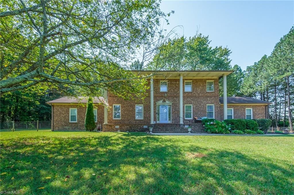 Photo of 5917 Hickory Grove Road, Greensboro, NC 27409 (MLS # 1236049)