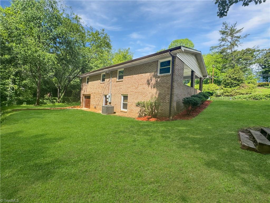 964 Mountain View Road, North Wilkesboro, North Carolina image 6
