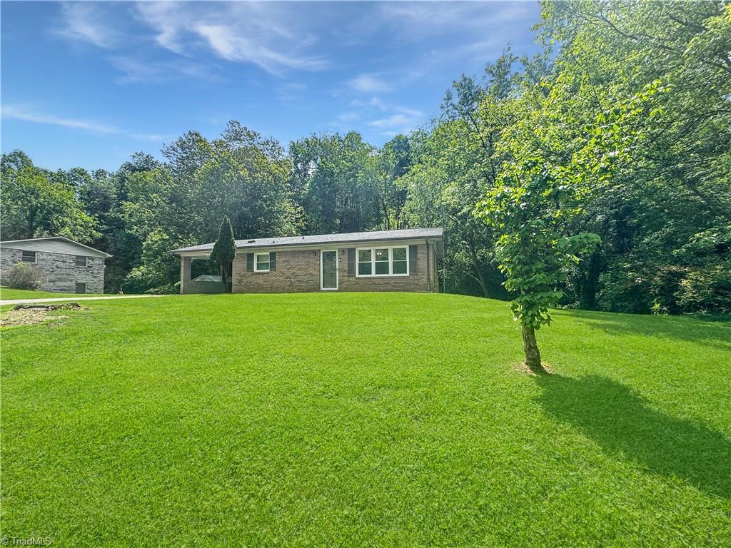 964 Mountain View Road, North Wilkesboro, North Carolina image 4