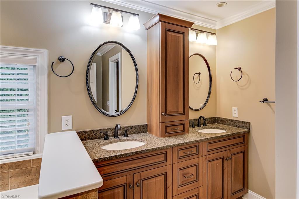 Lewisville, North Carolina 27023, United States, 4 Bedrooms Bedrooms, ,4 BathroomsBathrooms,Residential,Pending,187075