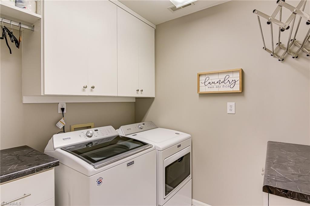 Lewisville, North Carolina 27023, United States, 4 Bedrooms Bedrooms, ,4 BathroomsBathrooms,Residential,Pending,187075