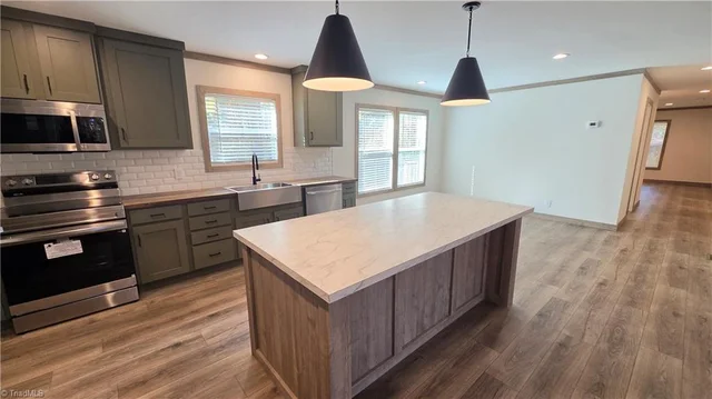 2520 Elvira Trail, photo 5 of 46
