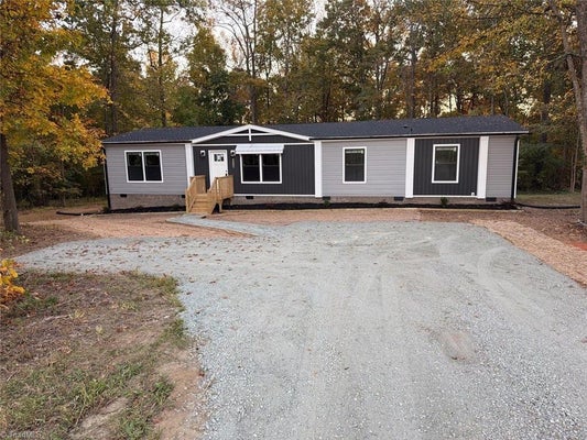 2520 ELVIRA TRL, BURLINGTON, NC 27217 - Image 314b2ca9a75b4fc457d649586784e35d/3291894079