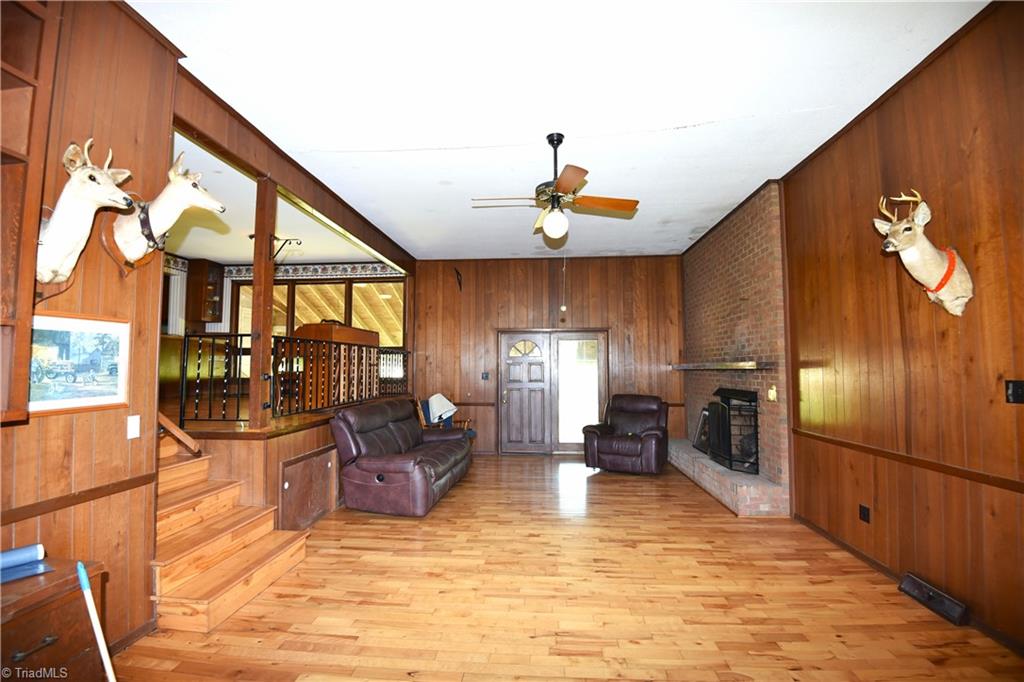 17389 Mooresville Road