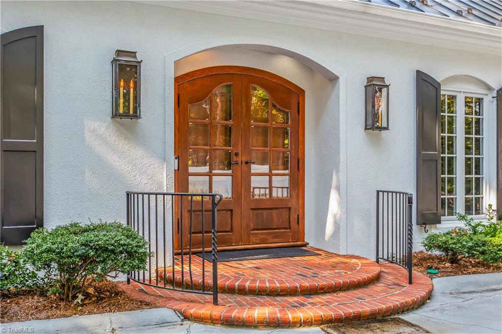 1116 Ferndale Boulevard