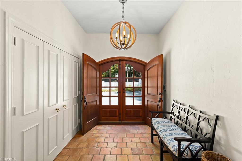 1116 Ferndale Boulevard