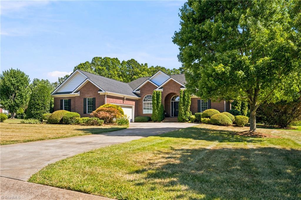 Photo of 619 Laurel Valley Way, Salisbury, NC 28144 (MLS # 1224909)