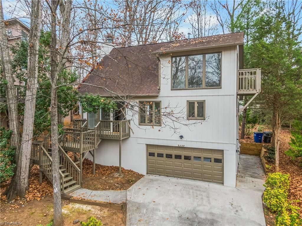 Photo of 2625 Merry Oaks Trail, Winston-Salem, NC 27103 (MLS # 1203169)