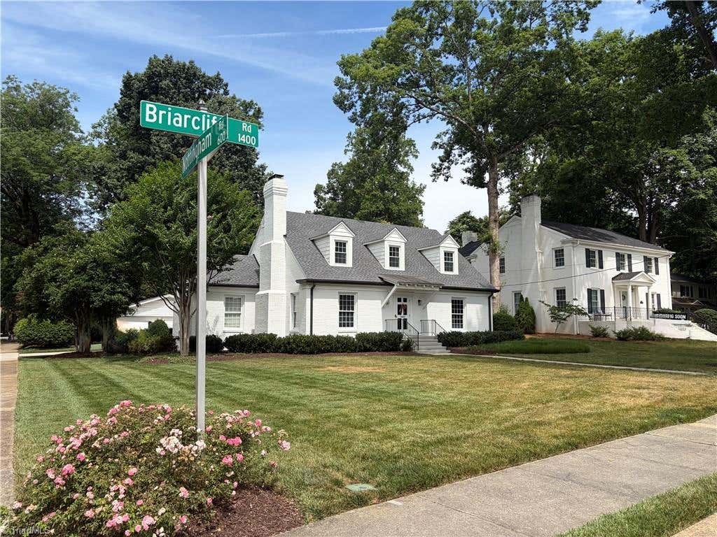 Photo of 1401 Briarcliff Road, Greensboro, NC 27408 (MLS # 1225126)