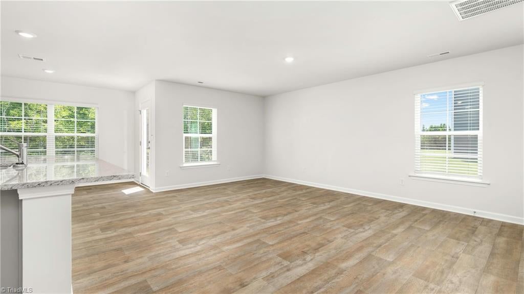 153 Neal Place