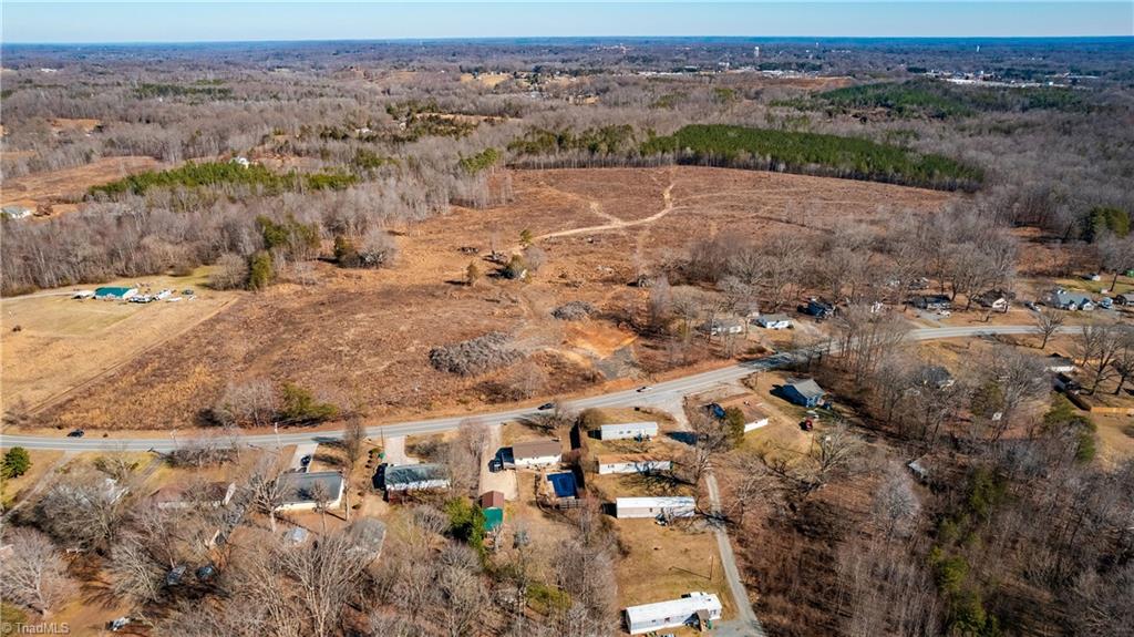 3648 Vance Street Extension, Reidsville, North Carolina image 3