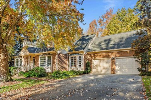 10 New Bern Square Greensboro NC 27408