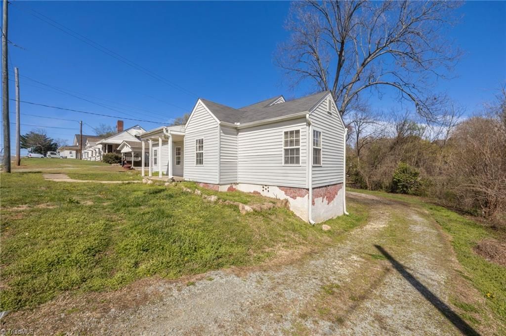 Photo of 349 W Harden Street, Burlington, NC 27215 (MLS # 1212714)