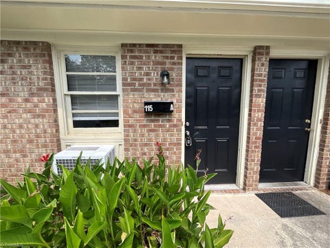 Homes For Rent - 115 Cox Avenue #A<br/> Davidson County, Thomasville, NC 27360
