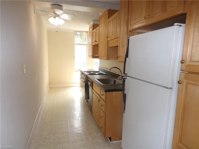 1101 N Elm Street Unit 201, photo 4 of 13