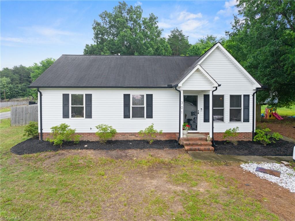 301 Rowan Gq Street, Salisbury, North Carolina image 1