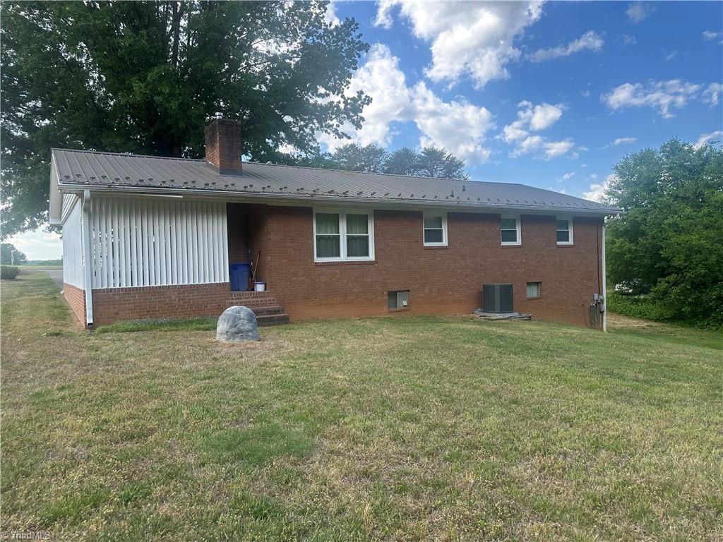 Photo of 6221 Salem Chapel Road, Walnut Cove, NC 27052 (MLS # 1219173)