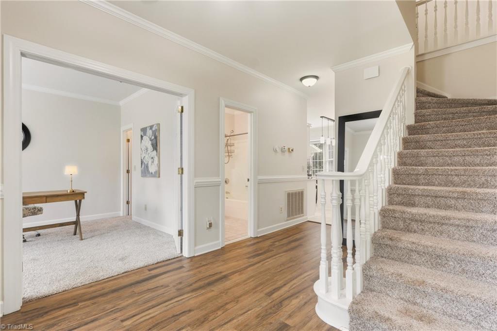 128 Fieldstone Drive