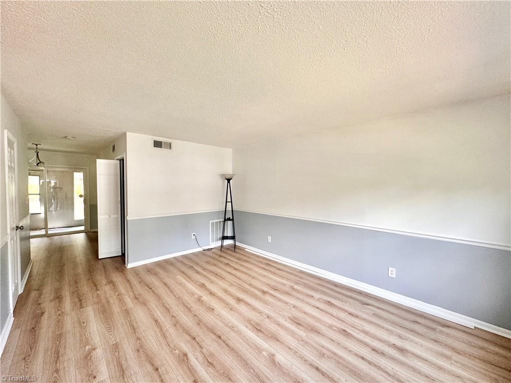 311 Salisbury Street #40, Kernersville, North Carolina image 2