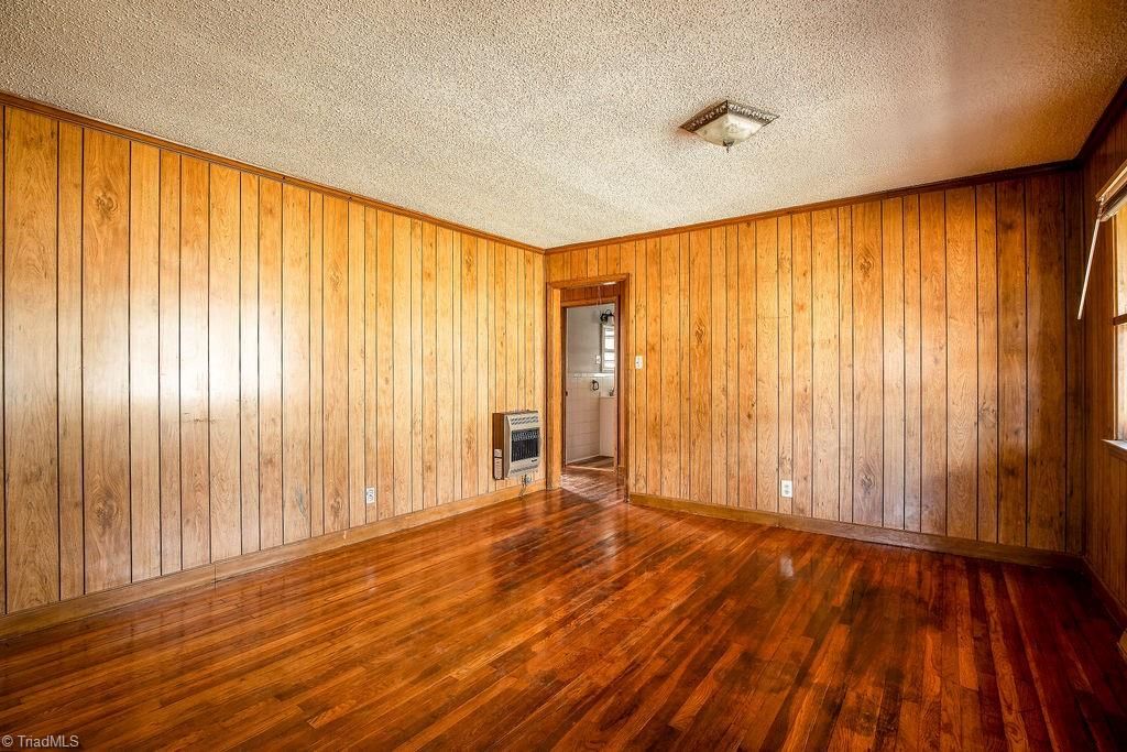 Photo of 1616 Lucas Avenue, Greensboro, NC 27405 (MLS # 1210233)