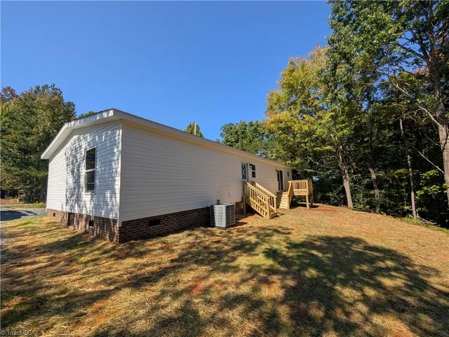 259 Cabin Creek Drive, photo 4 of 12