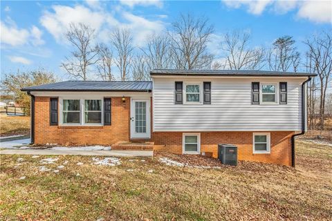 885 Tierney Drive Lewisville NC 27023