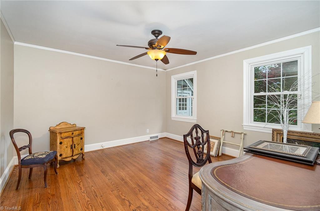 102 W Avondale Drive, Greensboro, North Carolina image 11