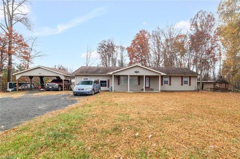 1565 Gravel Hill Road Ruffin NC 27326