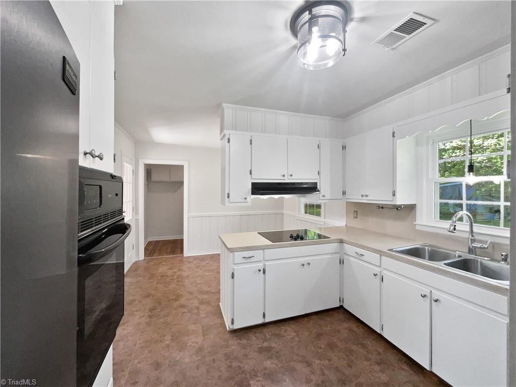 506 Oakview Road, High Point, North Carolina image 7