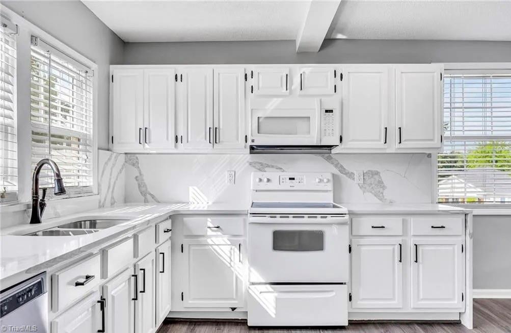 Photo of 728 Osborne Street, Eden, NC 27288 (MLS # 1237797)