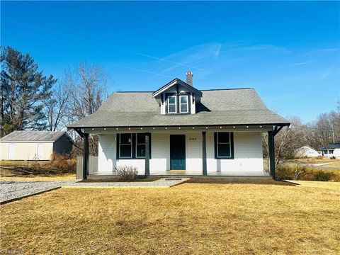 Photo of 2183 Westfield Road, Mount Airy, NC 27030 (MLS # 1207334)