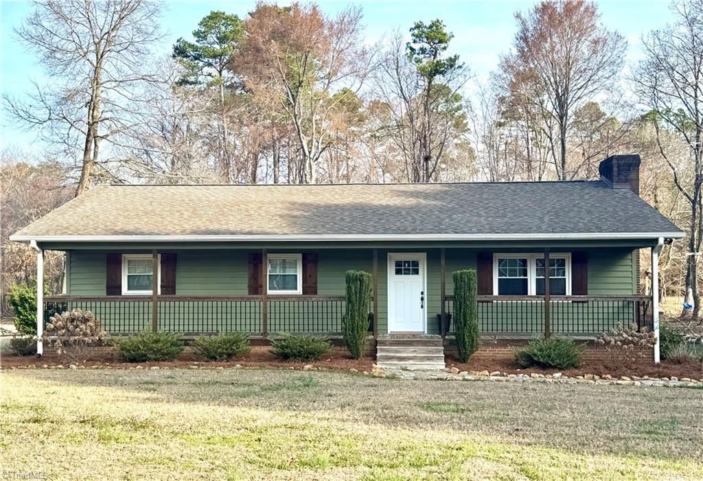 Photo of 200 Winsom Road, Kernersville, NC 27284 (MLS # 1211360)