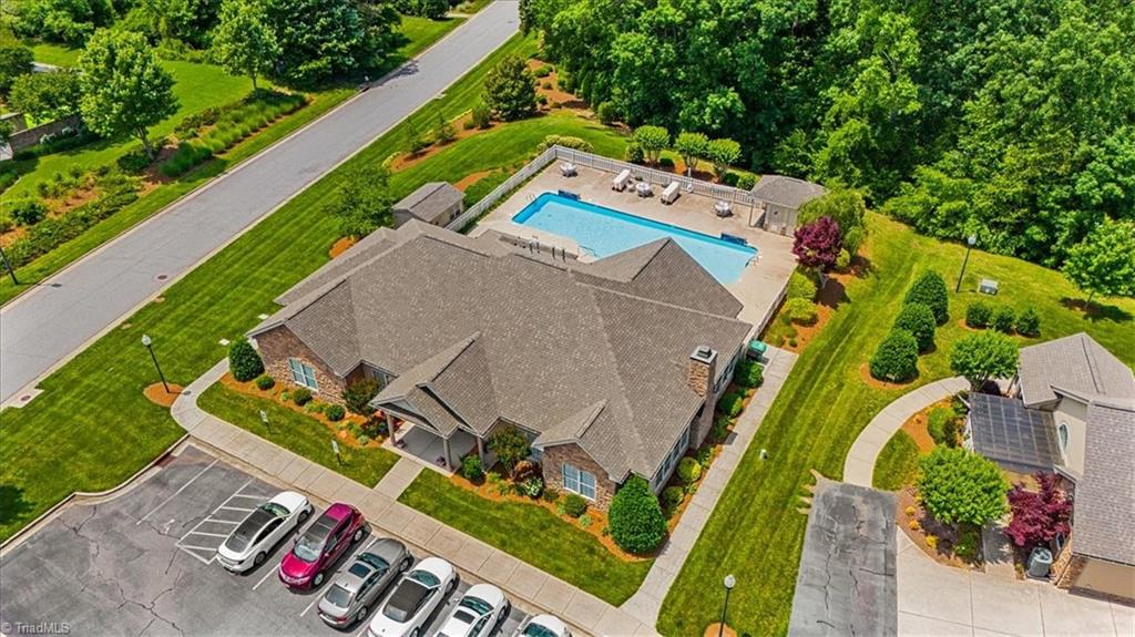 4322 Grassy Moss Drive, Greensboro, North Carolina image 40